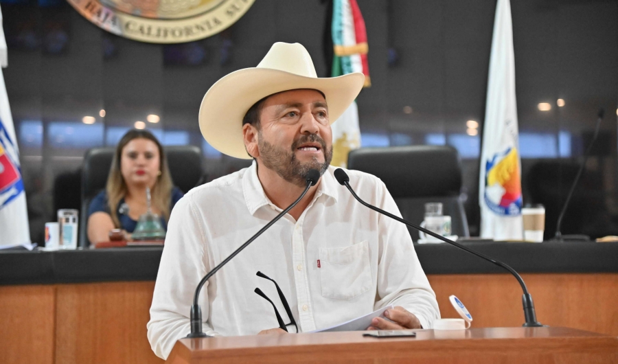 Propone diputado Venustiano Pérez elección directa de regidores en BCS...