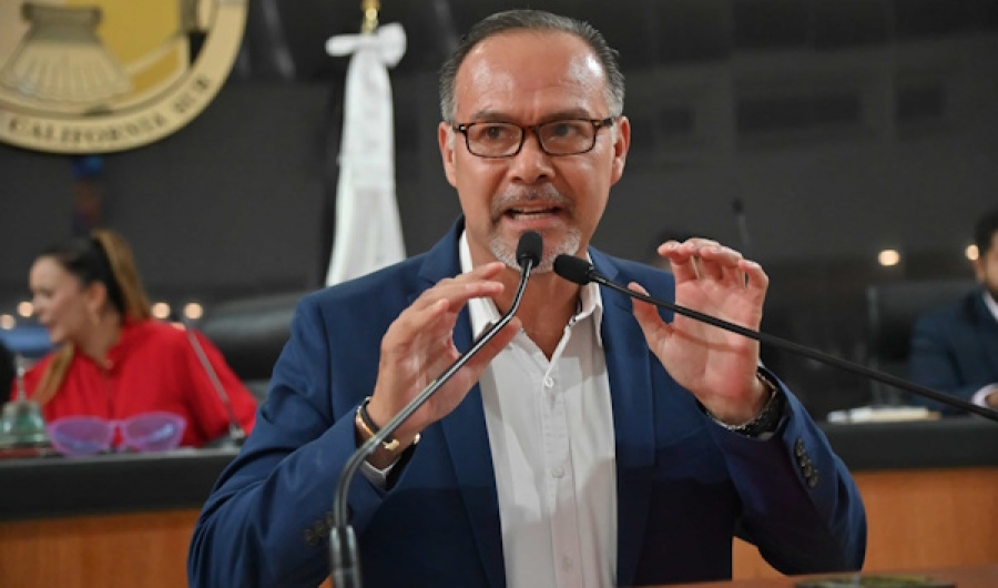 Presenta diputado Sergio Guluarte su primer informe de trabajo legislativo y de gestión   ...
