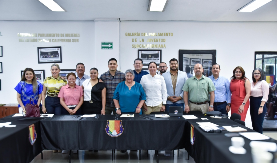 Se reúne la titular de Finanzas con las comisiones de Asuntos Políticos y la Comisión Especial Plural Coadyuvante para analizar la creación del sexto municipio...