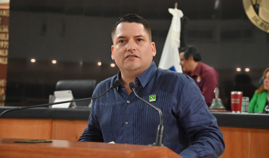 El Congreso del Estado llamó a comparecer a los integrantes de la CEDH...