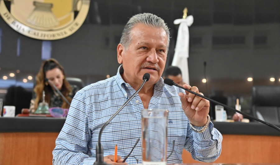 Proponen establecer prisión y multa a familiares que despojen el importe de las pensiones y becas de Bienestar...